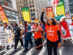 Jelang KTT PBB, Puluhan Ribu Aktivis Iklim Banjiri Kota New York