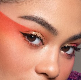 Bikin Riasan Mata Memukau dengan 2 Powerstay Eye Palette Terbaru dari Make Over