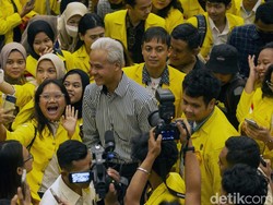 Ganjar di UI soal Marak TKA China: Kita Usir, tapi Kamu Bisa Gantikan Nggak?