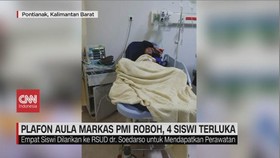 VIDEO: Plafon Aula Markas PMI Roboh, 4 Siswi Terluka