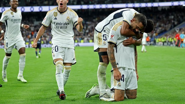 Real Madrid berhasil mengalahkan Real Sociedad 2-1 dalam laga Liga Spanyol di Santiago Bernabeu, Senin (18/9) dini hari WIB.