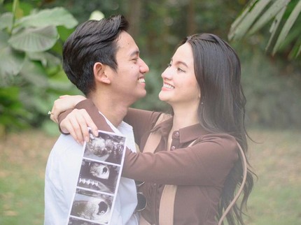 Sabrina Istri Belva Devara Hamil Anak Pertama, Netizen: Baby Genius is Coming!