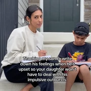 Video Ibu Ini Viral Setelah Ajarkan Putranya Hidup Tanpa Peran Gender, Seperti Apa?