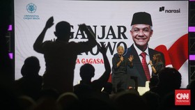 Ganjar Jawab Mahasiswa soal PDIP Kerap Diejek: Anda Bisa Nilai Saya