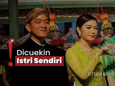 img-title Selvi Asyik 'Love Sign' Bareng Member Xodiac, Gibran Cuma Bisa Nyengir