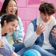 Ini Daftar Negara Paling Bahagia di Dunia 2025, Indonesia Kalah dari Negara Tetangga?