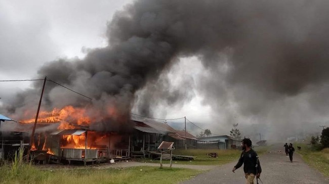 Kapolri menyatakan saat ini terdapat 24 jaringan KKB dengan total 1.438 personil dan mempunyai 361 senjata api nan tersebar pada 14 kabupaten Papua.