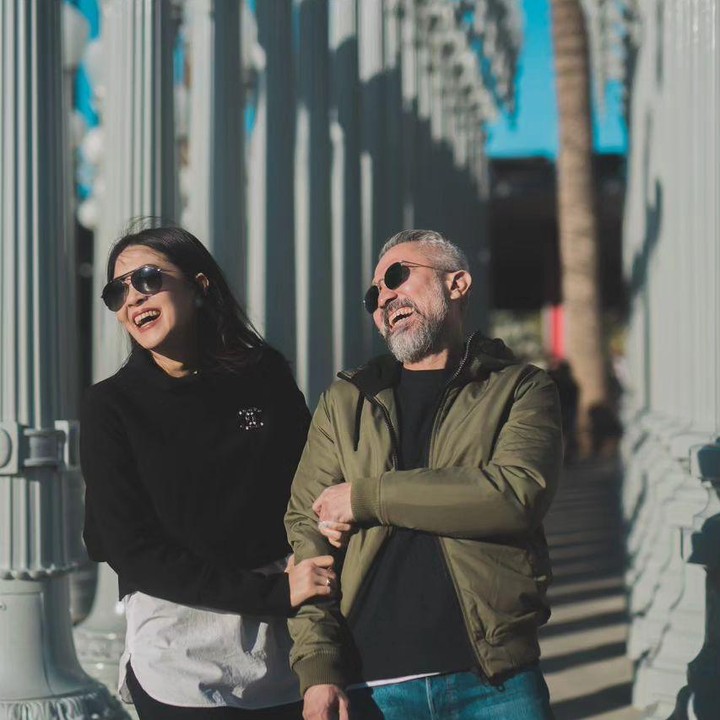 <p>Kini, Lukman dan sang istri telah dikaruniai tiga orang anak. Mereka adalah Akiva Dishan Ranu Sardi, Akira Deshawn Yi Obelom Sardi, dan Akino Dashan Kaimana Sardi. (Foto: Instagram@lukmansrd)</p>