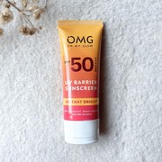 Rekomendasi Sunscreen SPF 50 yang Bantu Cerahkan Wajah Kusam dengan Niacinamide, di Bawah Rp50ribu!