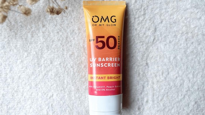 Rekomendasi Sunscreen SPF 50 yang Bantu Cerahkan Wajah Kusam dengan Niacinamide, di Bawah Rp50ribu!