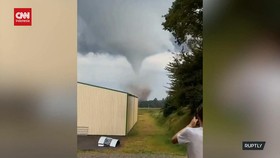 VIDEO: Penampakan Tornado Saat Terjang Pemukiman Warga Di Prancis