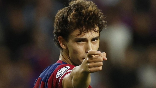 Barcelona berhasil mengalahkan Royal Antwerp dengan skor 5-0 dalam laga Liga Champions. Joao Felix tampil cemerlang di laga ini.