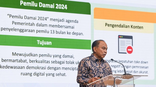 Menkominfo Budi Arie Setiadi menyebut penyebaran hoaks meningkat jelang Pemilu 2024. Sementara, pakar meminta pengecekan melibatkan masyarakat.