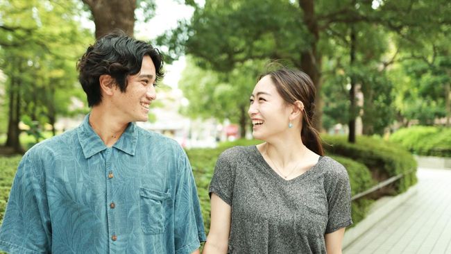 Ciri Perempuan Memiliki Kecerdasan Emosional Tinggi dalam Hubungan