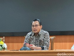 KPK Cecar Azis Syamsuddin soal Suap Mantan Bupati Kukar ke Eks Penyidik