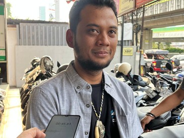 Ngintip Hunian Istimewa Panji Petualang di Atas Mobil!