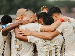Bali United Menang Telak di Filipina, Libas Stallion Laguna 2-5!