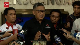 VIDEO: Hasto Bicara Kans Pertemuan Mega-SBY: Tak pernah Ada Deadlock