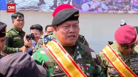 VIDEO: Panglima TNI Minta Maaf usai Ancam 'Piting' Warga Rempang
