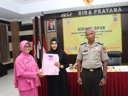 Blak-blakan Mbah Panut Polisi Bantul Jadi Peserta Tertua di Sidang Nikah