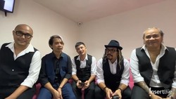 Eza Yayang hingga Ferdy Tahier Certia Awal Mula Band Om Om Terbentuk