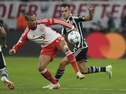Bayern Ungguli MU 2-0 di Babak I, Onana Blunder