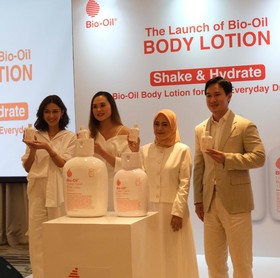 Shake & Hydrate! Bio-Oil Body Lotion Bertekstur Unik, Melembapkan Tanpa Rasa Lengket
