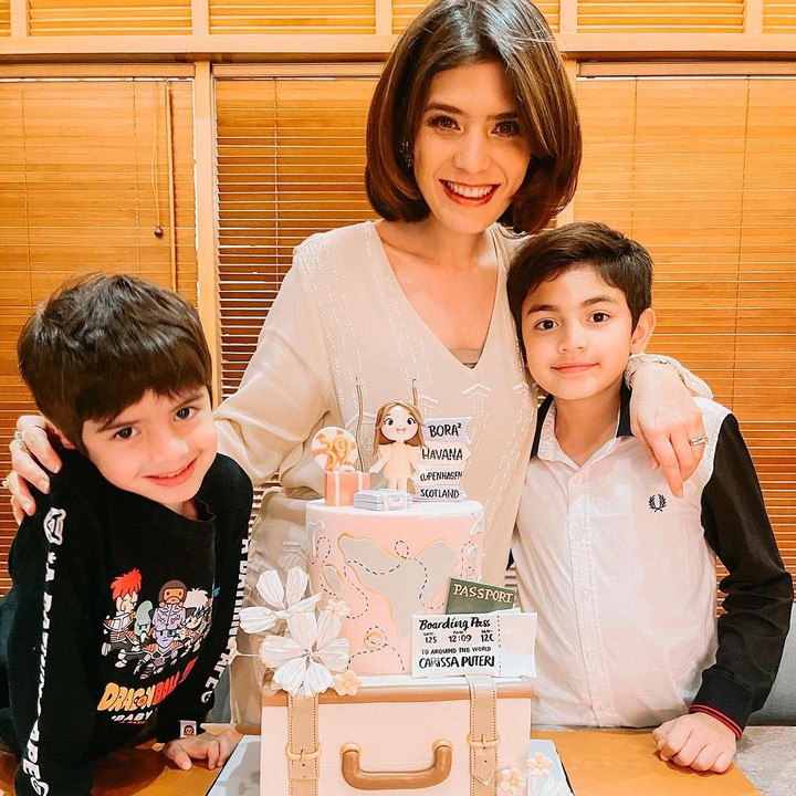 <p>Pada 12 September yang lalu, Carissa Putri memperingati hari kelahiran alias berulang tahun, Bunda. Momen tersebut ia bagikan di akun Instagram pribadi. (Foto: Instagram @carissa_puteri)<br /><br /><br /></p>