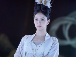 Transformasi Jisoo BLACKPINK Jadi Bidadari, Debut Main Film Tahun Ini