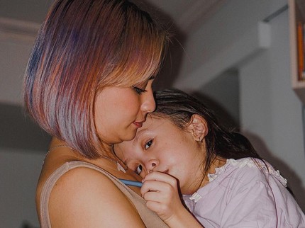 Cerita Joanna Alexandra Tangani Karies Gigi yang Dialami Anak Bungsunya