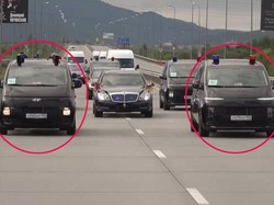 Nah Lho! Pengawal Kim Jong Un Ketahuan Pakai Hyundai Staria, Logo Belum Ditutup!