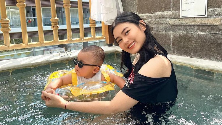 Potret Archie Anak Marshel dan Cesen