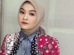 Comeback Manggung, Salma Salsabil Umumkan Kelahiran Anak Pertama