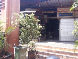 Kejayaan Surga Sepatu Murah Taman Puring Mulai Redup, Banyak Toko Tutup!
