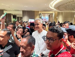 Soal Pengumuman Cawapres, Ganjar: Sabar!