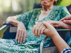 Nenek Ini Beberkan Rahasia Hidup Panjang hingga 110 Tahun
