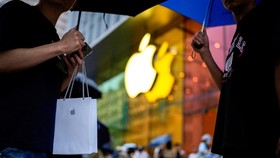 Kucur Investasi Rp1,6 T di RI, Seberapa Kaya Apple?