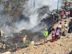 Zona Aktif TPA Jatibarang Terbakar, Truk Sampah Diminta Parkir Dulu