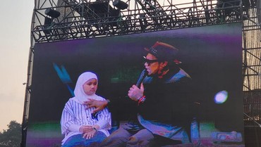 img-title Detik-detik Virgoun Nangis di Depan Anak Saat Manggung