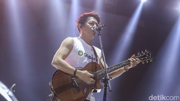 img-title Bahas Ucapan Andika, Ariel NOAH Bongkar Tanggung Jawab soal Kontrak Rp6 M