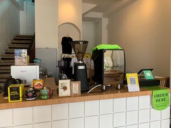 Inisiatif Keren! Di Kafe Ini Bisa Ngopi Sekaligus Bantu Penderita Kanker