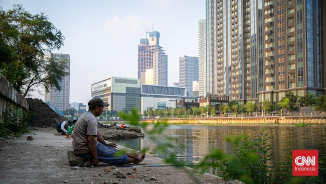 Kementerian ESDM mengatakan tanah di Jakarta turun hingga 6,30 cm per tahun selama periode 2015-2022.