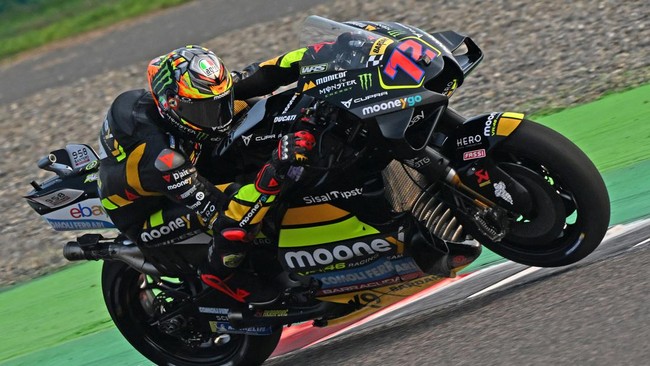 Pembalap VR46 Marco Bezzecchi begitu frustrasi gagal menyelesaikan MotoGP 2023 dengan finis di MotoGP Valencia 2023 di Sirkuit Ricardo Tormo, Minggu (26/11).