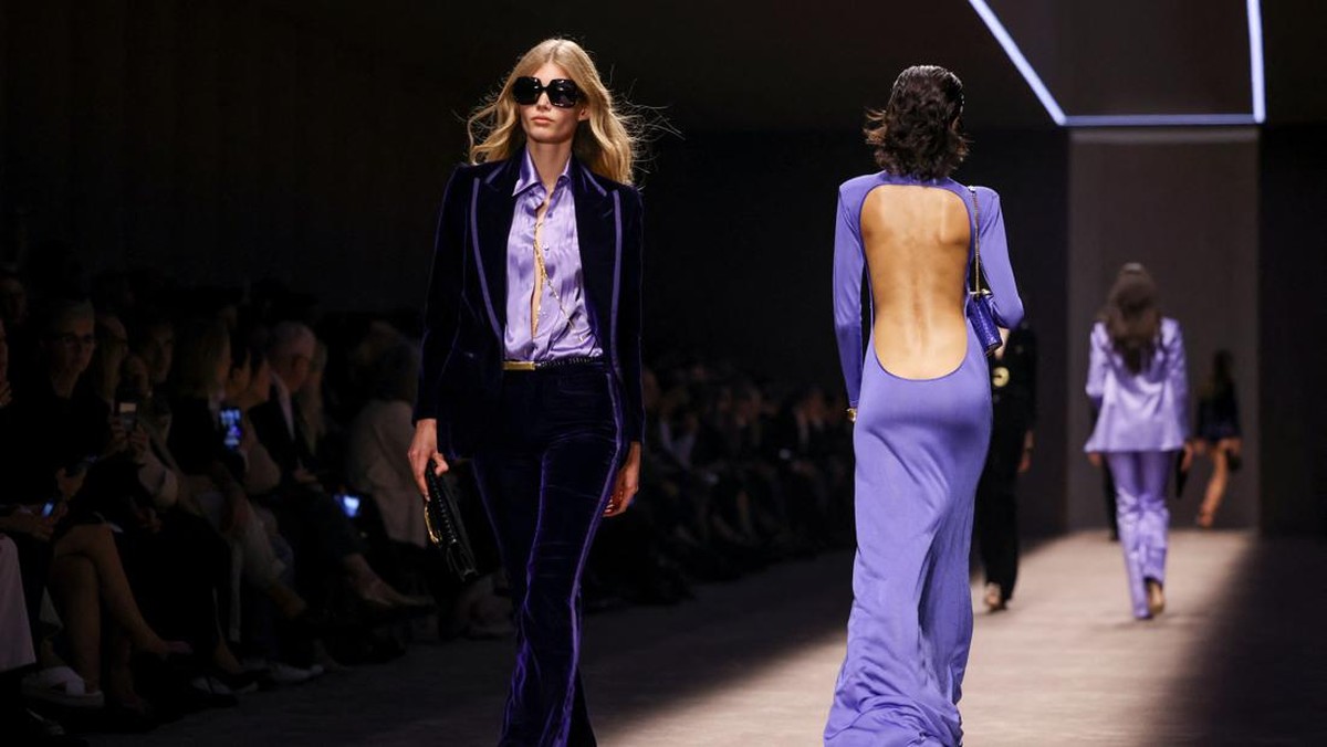 FOTO: Debut Direktur Kreatif Tom Ford Pukau Milan Fashion Week