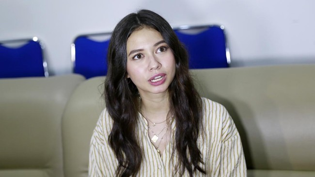Artis Yuki Kato dicecar 23 pertanyaan selama tujuh jam saat diperiksa tim penyidik Bareskrim Polri terkait dugaan promosi judi online.