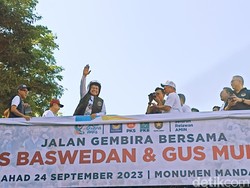 Ultah Cak Imin Dirayakan di Makassar, Anies Beri Hadiah Helm