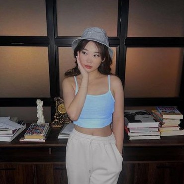 Kata Livy Renata soal Galang Dana Beli Mobil untuk Ibu Kena Nyinyir