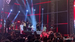 Pestapora Hari Kedua: Ada Band Bikin Galau hingga Orkes Pensil Alis Penuh Komedi