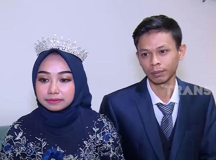 Terpopuler: Curhat Pengantin Sukabumi Usai Viral Resepsi Nikah Diserbu Lalat