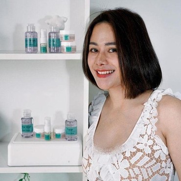 Begini Review Farida Nurhan ke Bika Ambon Ci Mehong yang Dapurnya Dinilai Kotor